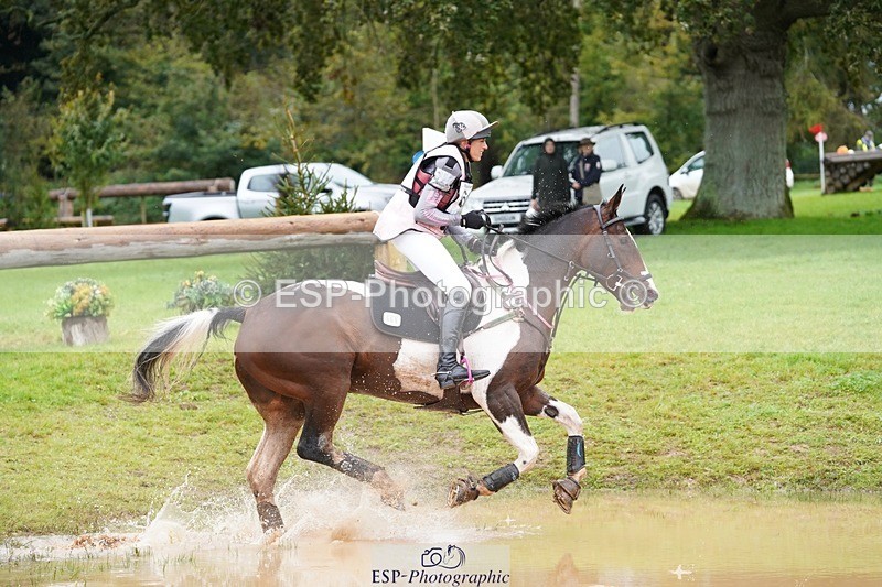 231021-112412-15481 - 669-FOXRIDGE.HIGH.JINX-Claire.Deuten-SC+XC