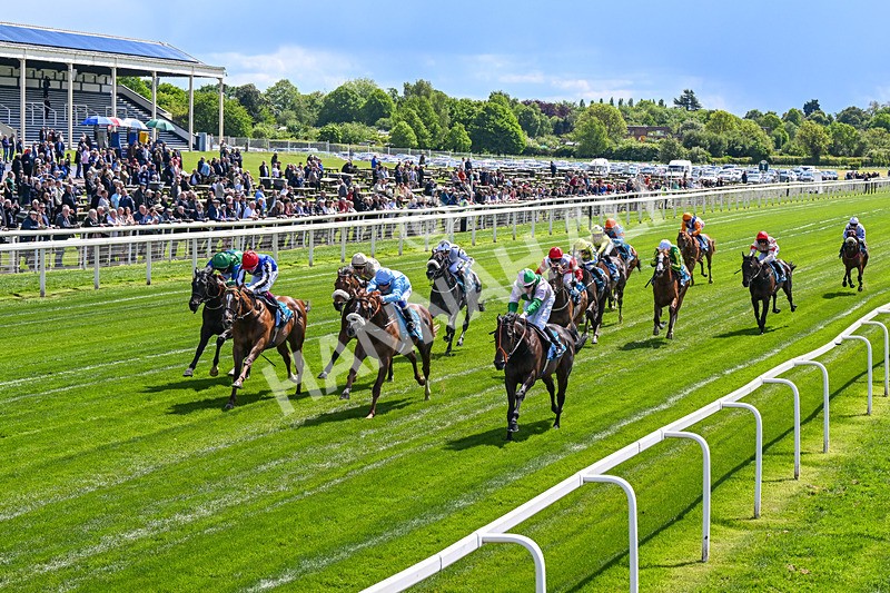 140526-Race 1-Persian Spring-0036 - Race 1 1.45pm Sky Bet ebfstallions.com Novice Stakes
