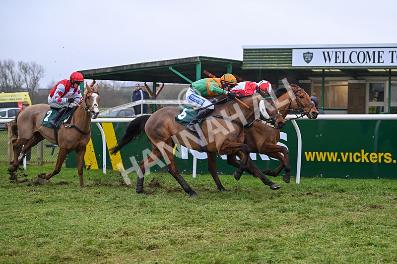 310125-Race 2-Valence dAumont-5314