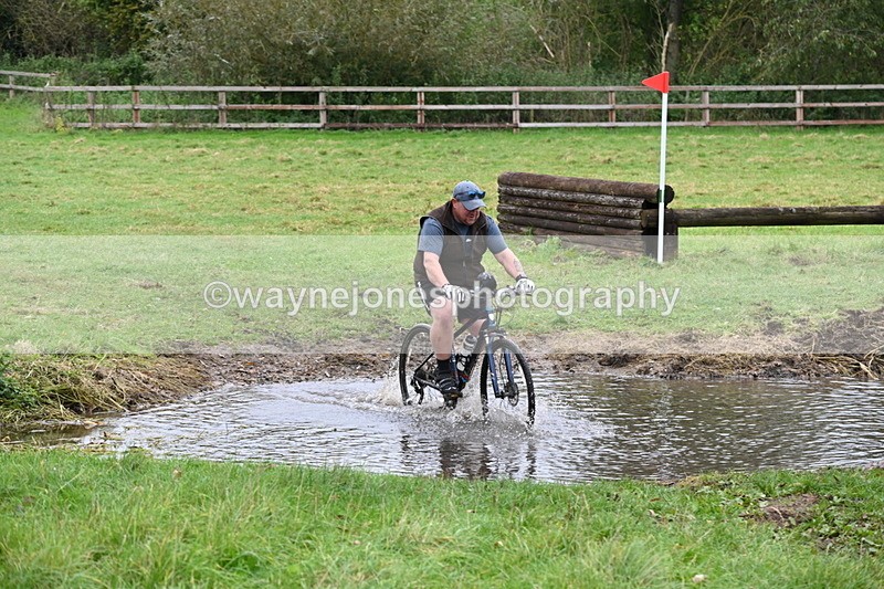 WJ6_4912 - Time at Photographer 12:17 to 12:30