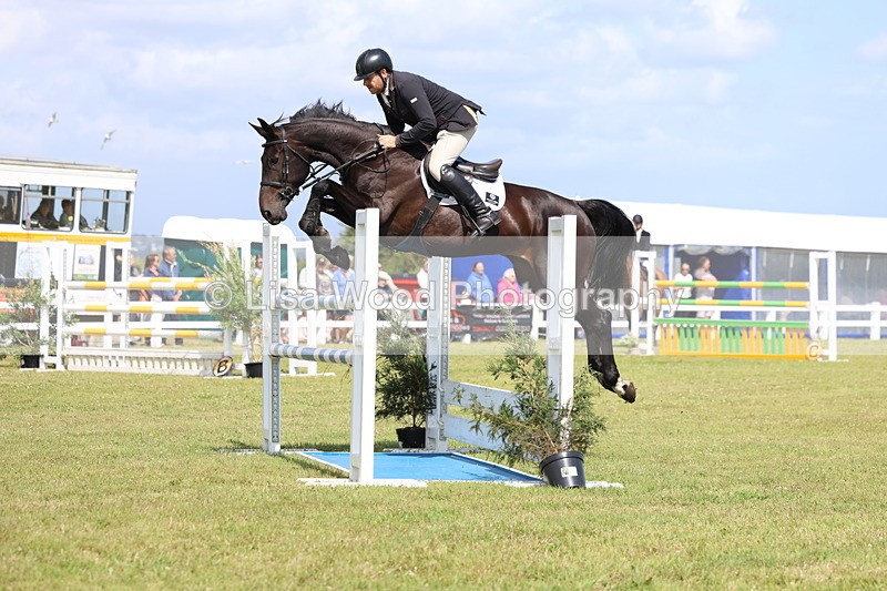 3E7A3093 - Class A: Showjumping Senior Open 1.25
