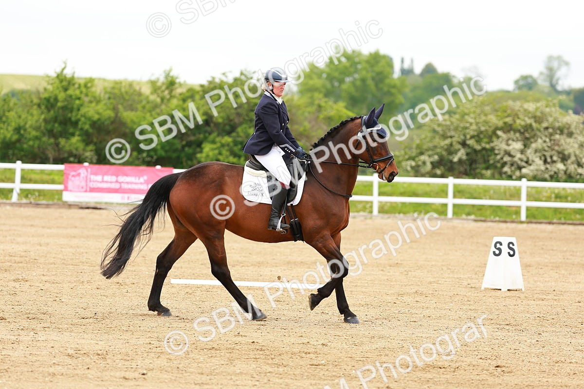SBM_005044 - Class 16 - Novice 6