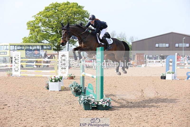 240511A-154009-14767 - Cls 36 National 1.30m Open