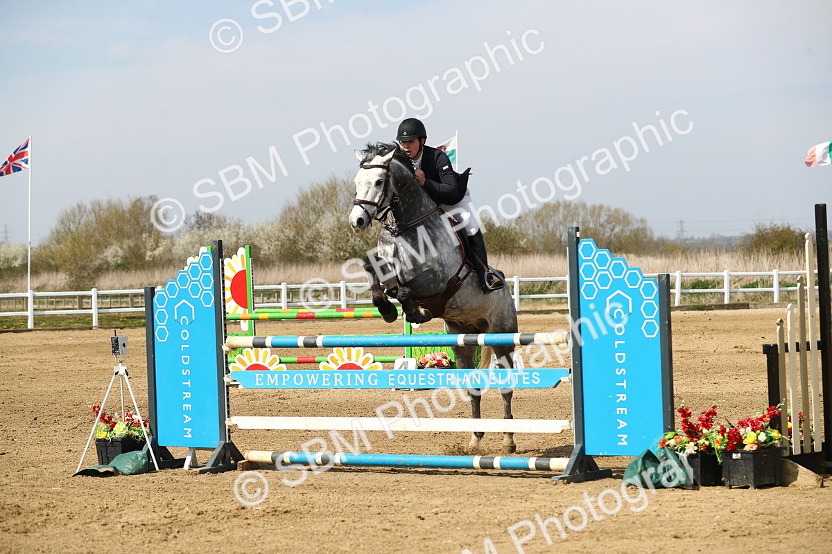 SBM_002695 - Class 10 - Senior Newcomers - 1.10m