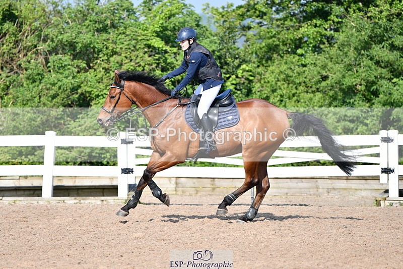 240512A-090235-17067 - Cls 39 British Novice and 90cm Open