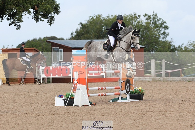 250911-110214-00810 - Cls 2 Snr Newcomers