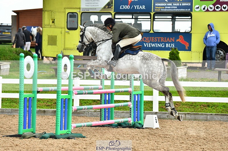 230812A-165820-10641 - Cls 30 A&B 1.10m Nat Am Qual & 1.10m Open