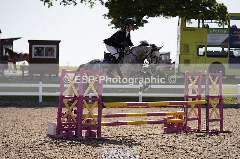 230527A-101544-03604 - Cls 19 British Novice & 90cm Open