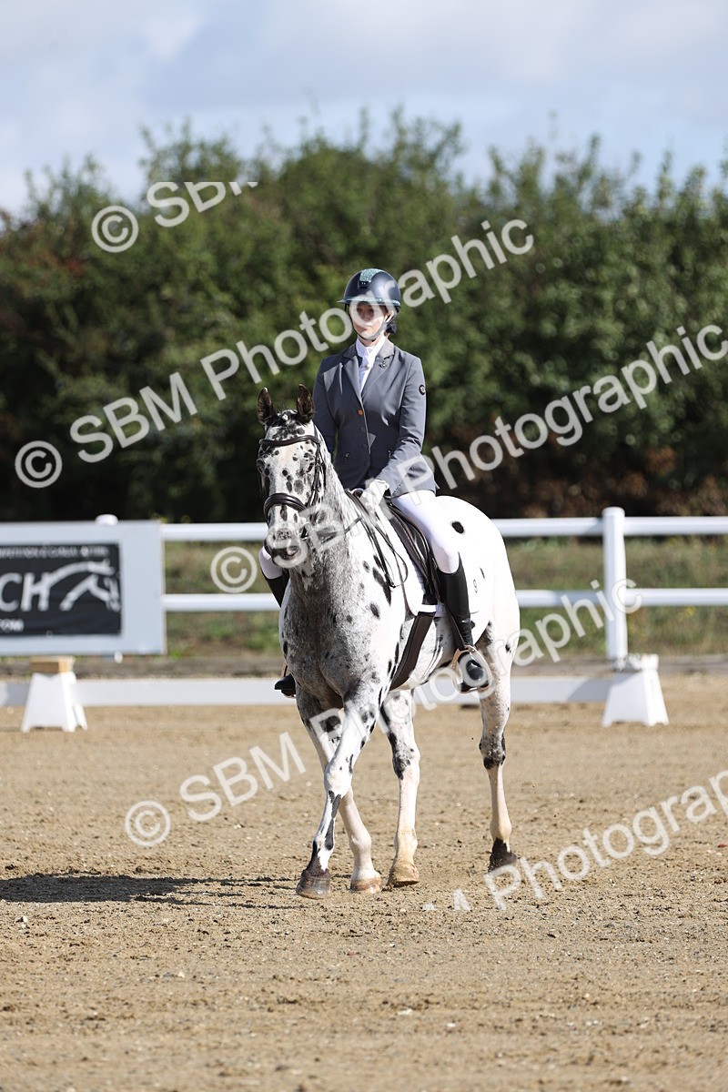 SBM_001172 - Class 2 - Intro 4 Champs - 9.44-10.38
