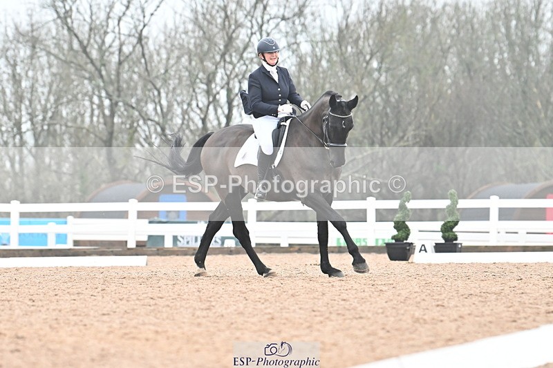 240217A-112726-01335 - 227-Jo.Roberts-Majestic.C