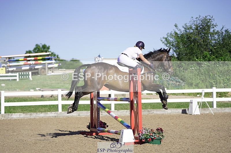 230624A-175836-02873 - Cls 33 1.05m Amateur Quali