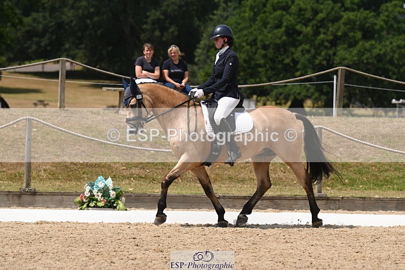 250719A-125436-05156 - 141-Chloe.Dunn-Towerhill.Shamie