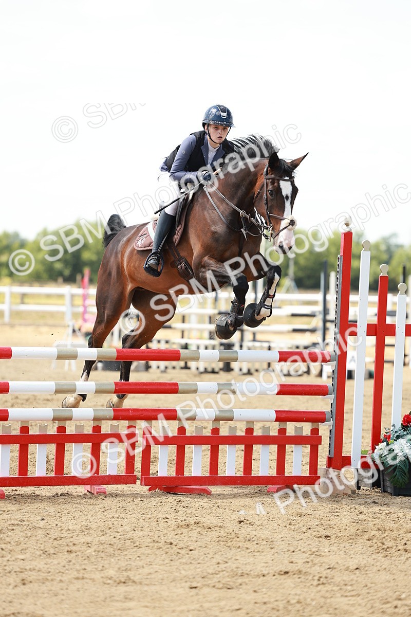 SBM_007556 - Class 3 - Senior Newcomers - 1.10m Open