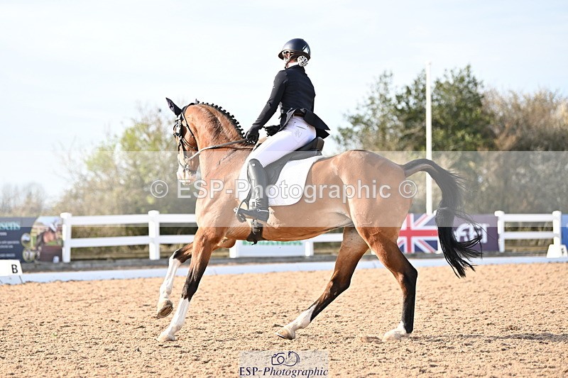 240324A-160836-04759 - Novice 28, 15.33 to 16.15