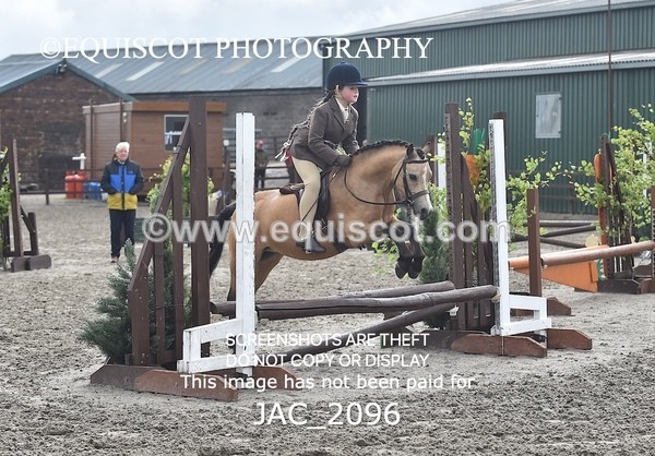 JAC_2096 - CLASS 1 Nursery Novice Working Hunter
