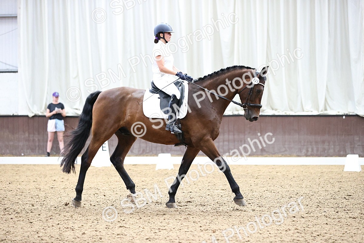SBM_000883 - Novice 4 Warm Up