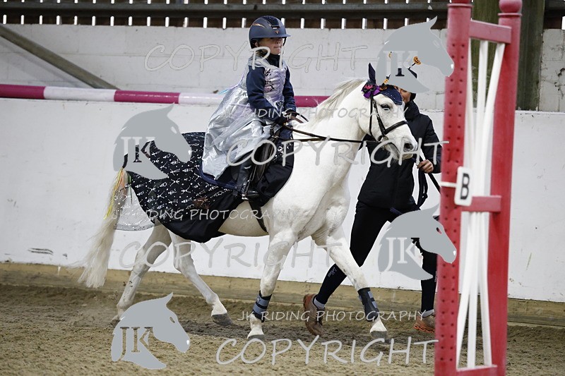 _T0A0674 - Class 1 Cross poles