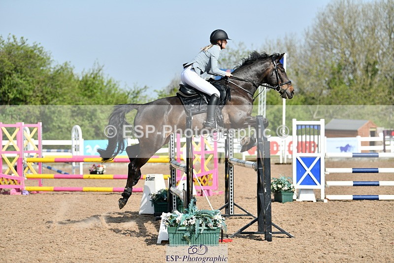 240511A-094011-11329 - Cls 28 95cm National Am Quali