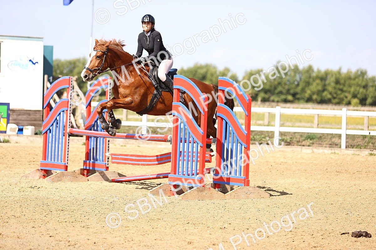 SBM_005763 - Class 9 - Senior British Novice - 90cm