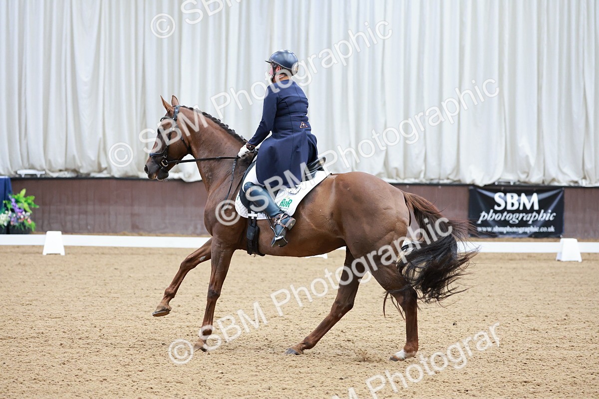 SBM_015611 - Class 5 - FEI INT II - 15.48-17.00
