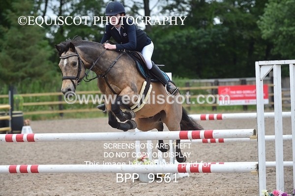 BPP_9561 - CLASS 19 SUN Winter/ Summer 128cm/ Winter/ Summer 138cm