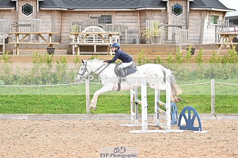 250414-105149-00270 - 80cm Round 1