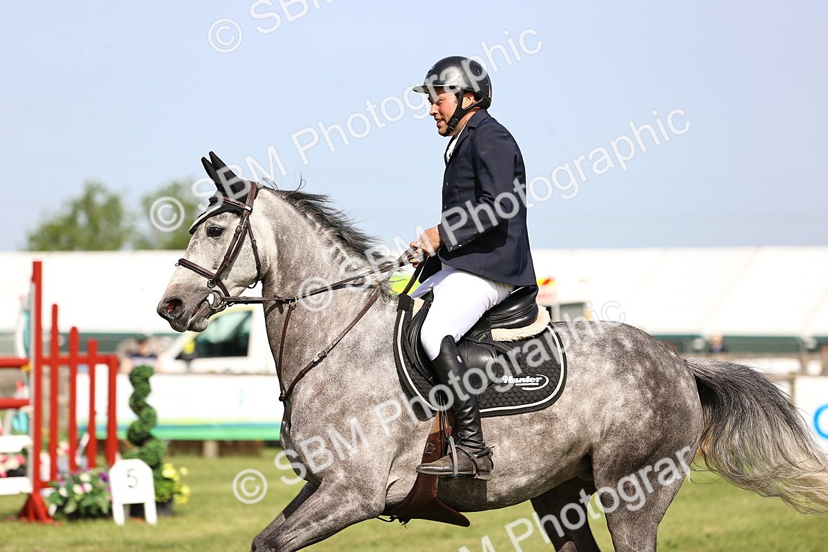 SBM_01562 - Class 200 - Martin Grant Homes Welcome Stakes 1.25m Open