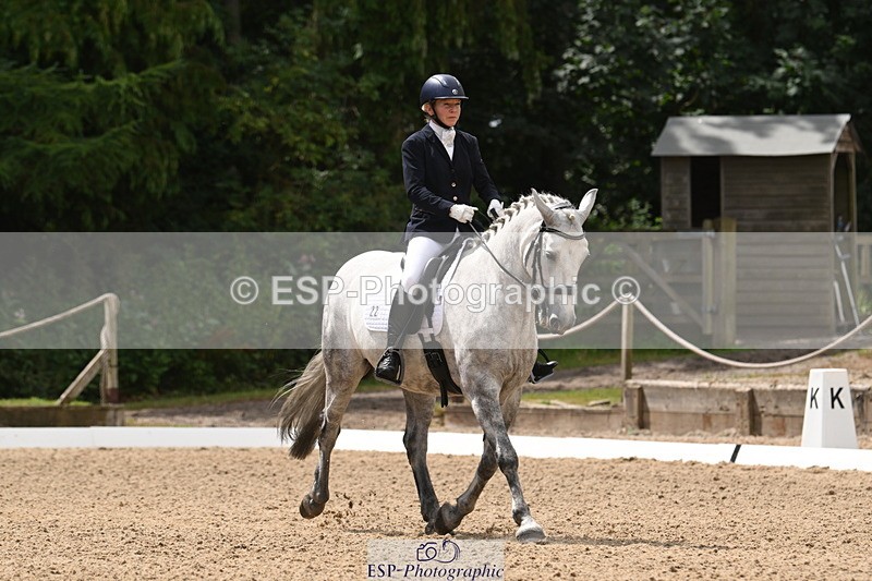 250720A-123336-10355 - 022-Vanessa.Capps-Catch.the.Moment