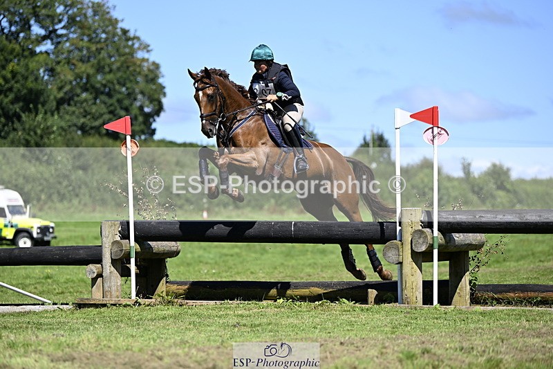 240811A-142609-04546 - 207-