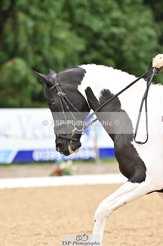 240811-111752-05141 - 189-Emma.Jenkinson-Fleur.C