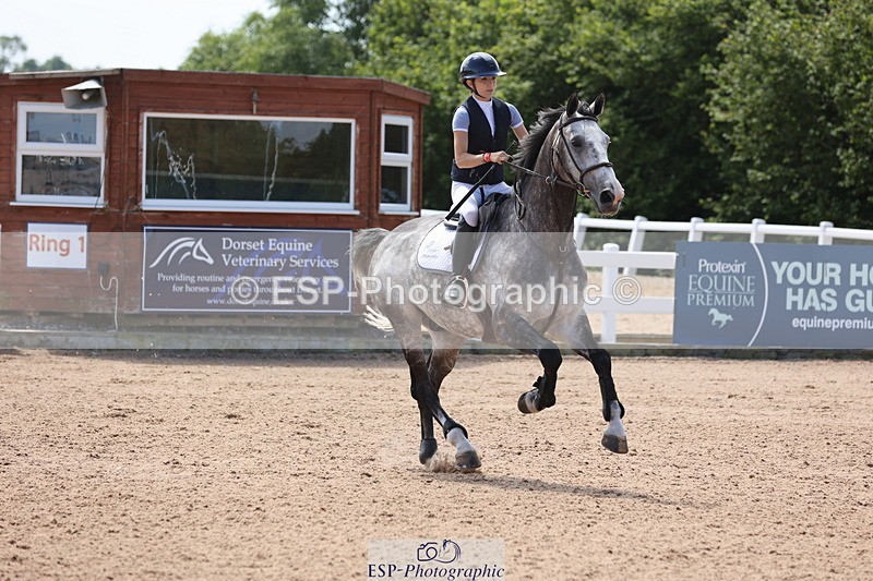 240718A-131553-05505 - Cls 9, 1 Star Bronze Tour 1.10m