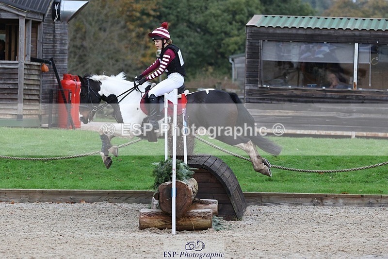 231118-135448-02047 - Cls 3 90cm