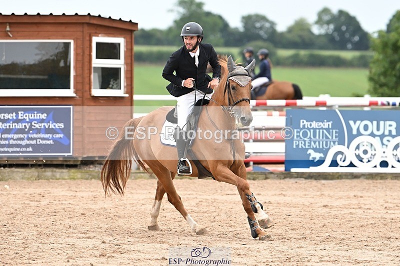 250727-114543-09702 - Cls 32 Discovery and 1m