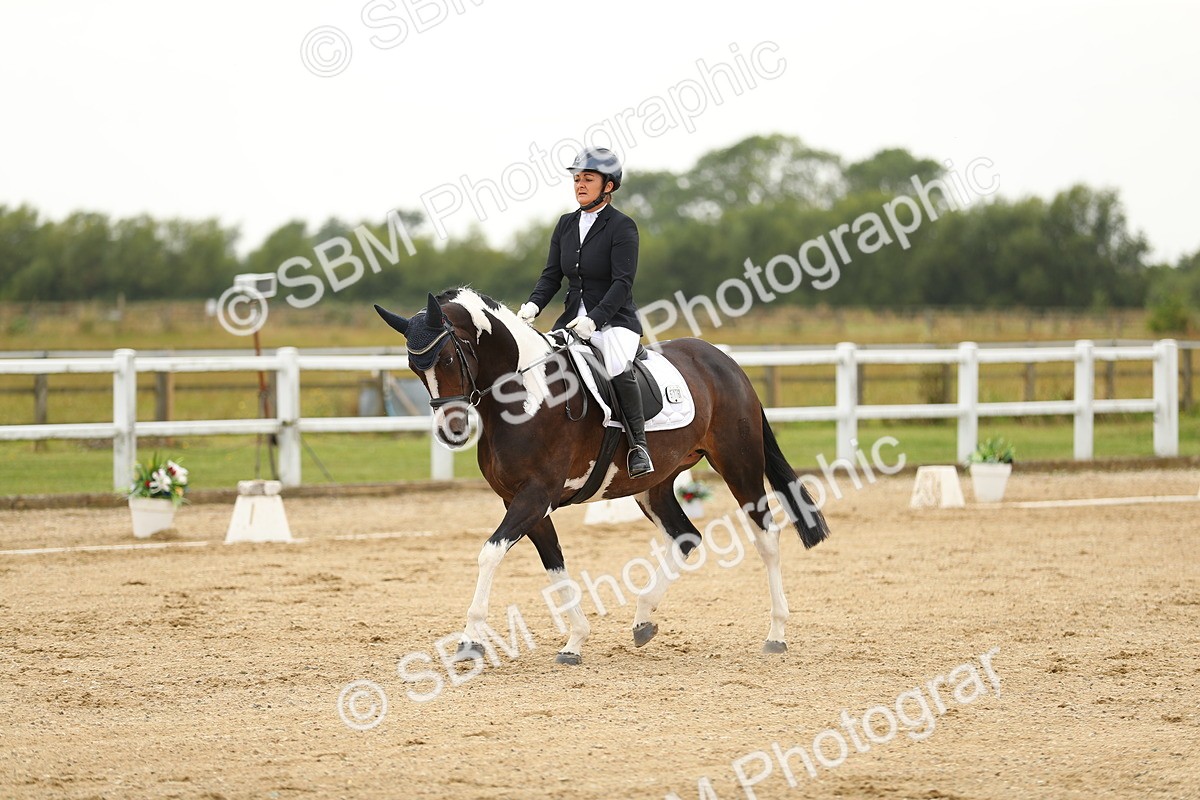 SBM_017680 - Class 13 - Novice 23 - 14.27-15.16