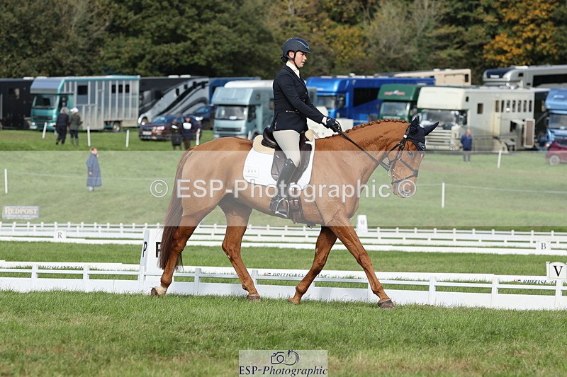 251024A-121117-10123 - D-359-Chloe.Richards