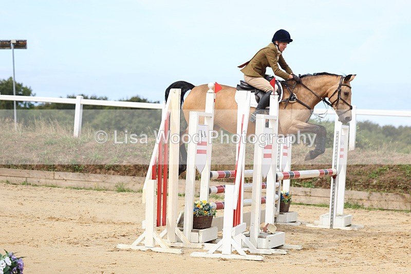 3E7A3409 - Class 4: Senior British Novice/90cm open