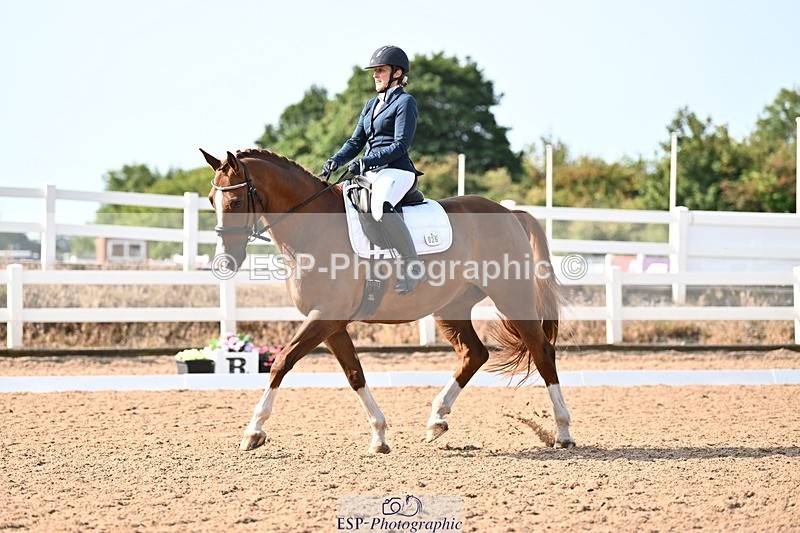 250815-095713-00240 - 026-Pippa.MorganDavinci.Vl