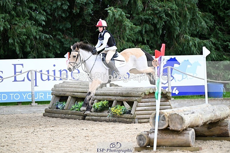 241117-130652-04056 - Cls 3 90-95cm 13.00 to 14.00