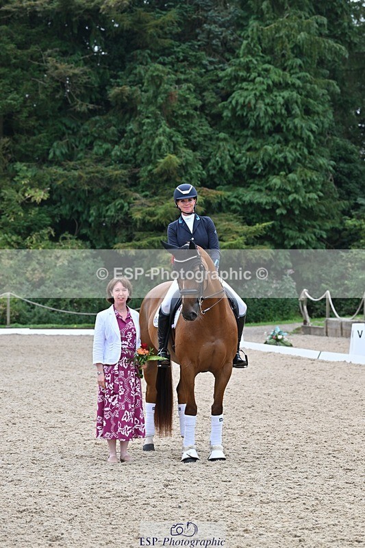 240811-131952-05878 - Adv Medium Silver