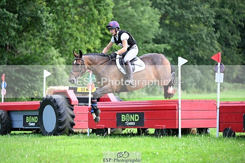 240803-144800-07639 - 225-Molly_Swain-SOCKS
