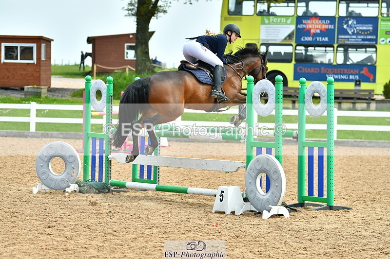 230514A-132137-02944 - Cls 25 Pony Foxhunter & 1.10m Open