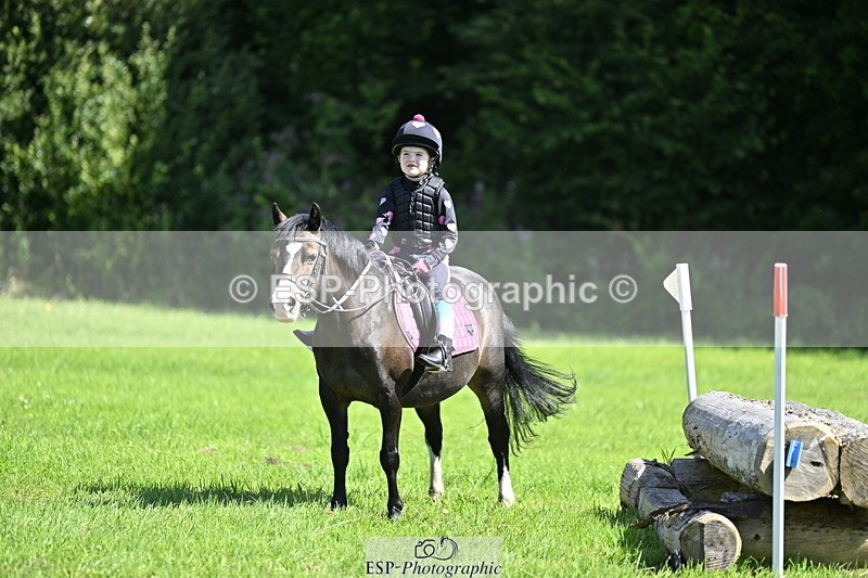 240728B-104910-00721 - Theo's Group XC