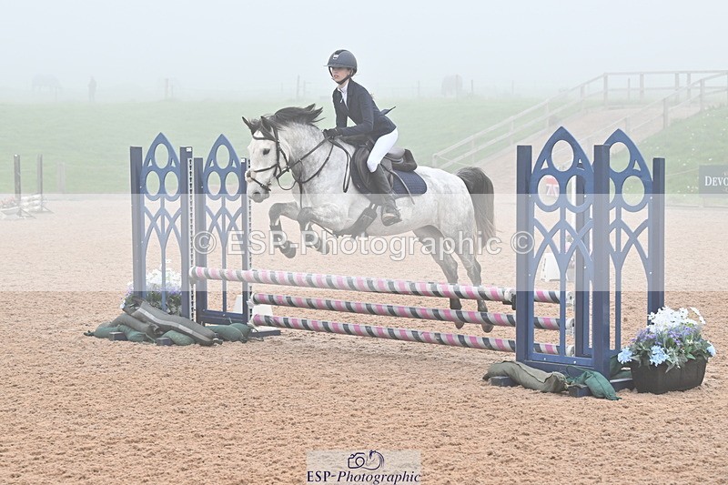 240506A-091401-07991 - Cls 1 Pony Intro 70cm