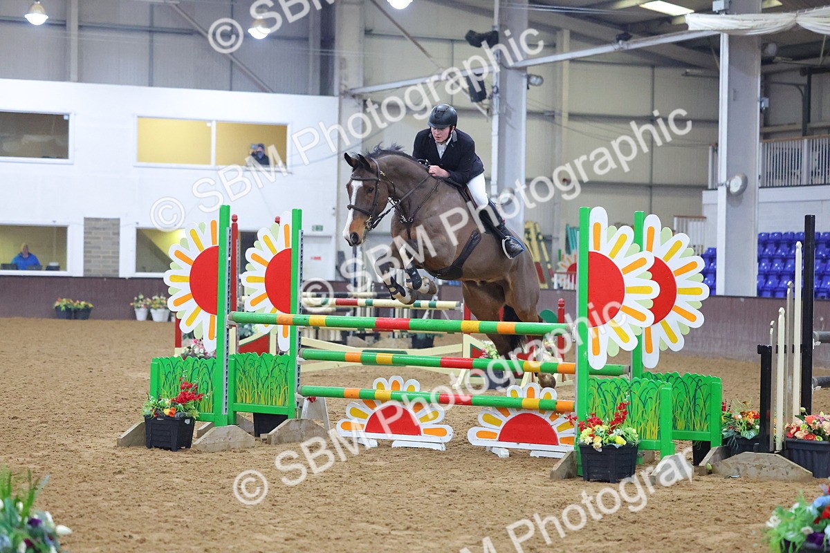 SBM_008680 - Class 22  - Senior Newcomers/ 1.10m Open - First Round (1.10m)