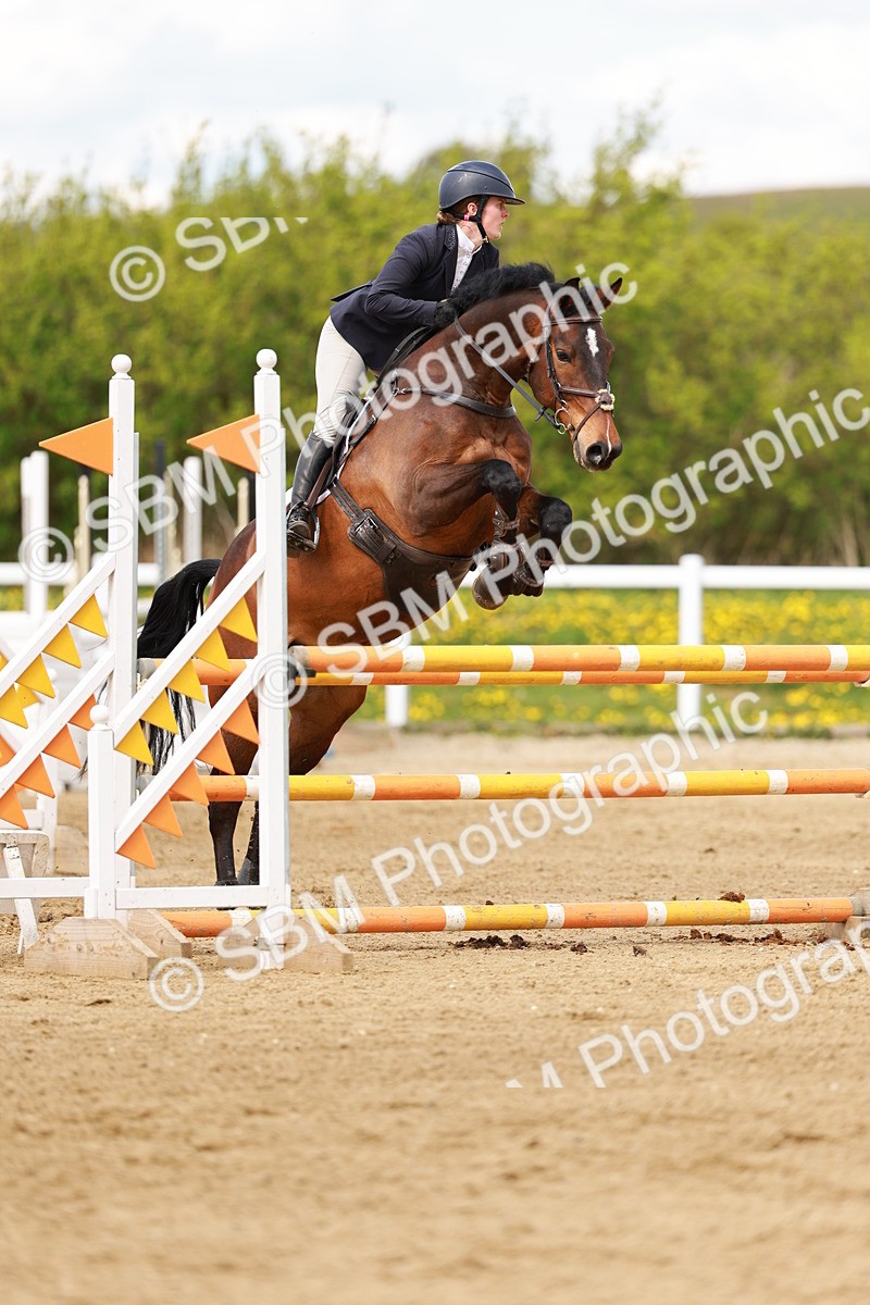 SBM_002325 - Class 4 - Senior Newcomers - 1.10m