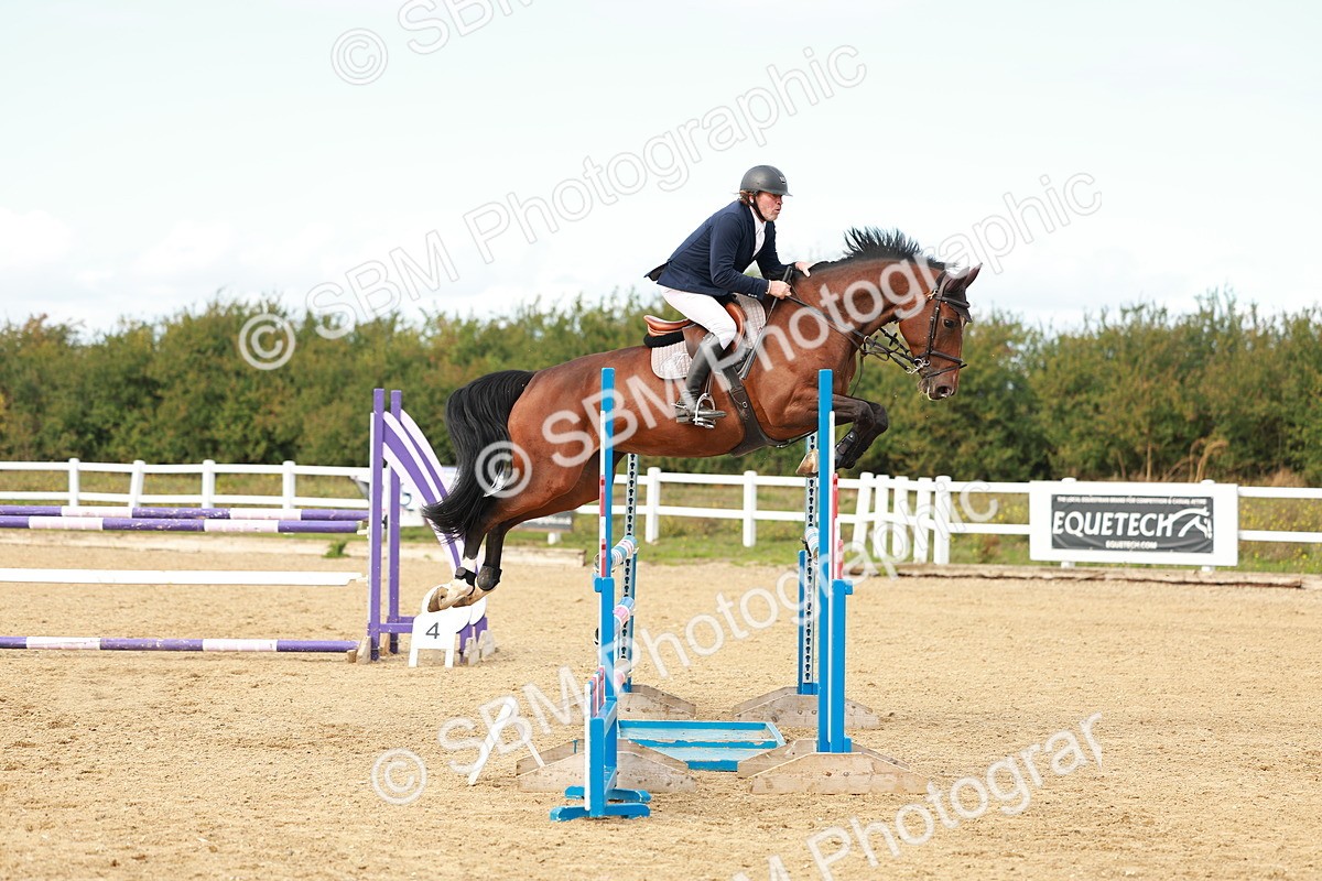 SBM_001778 - Class 4 - Senior Newcomers - 1.10m
