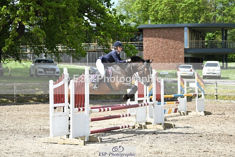 230512-140428-01982 - Cls 11b Snr 90cm Open