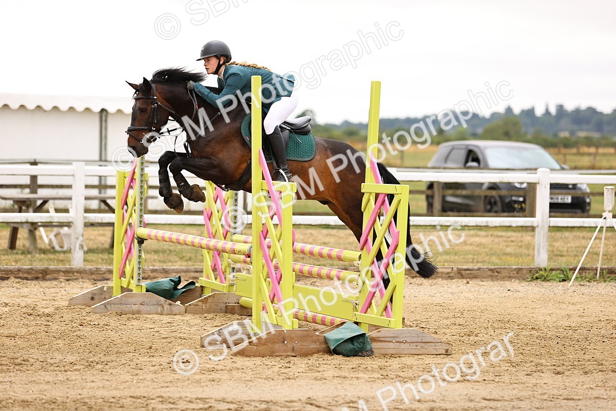 SBM_024358 - Class 8 - Clear Round