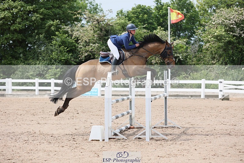 250523-115918-01156 - Cls 09 A&B  Snr Disc & 1.00m Open