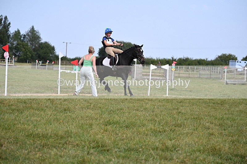 WJ6_2520 - 60cm XC Time 14:21 to 14:47
